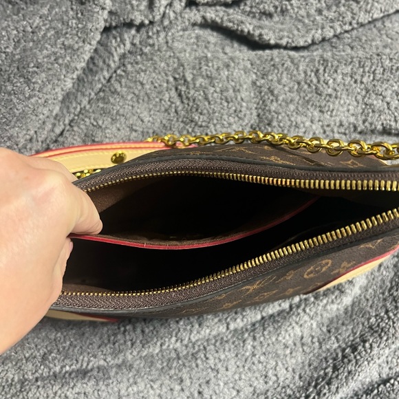 Fashion Inspired Brown Monogram Shoulder Bag: Convertable to crossbody - Picture 14 of 16